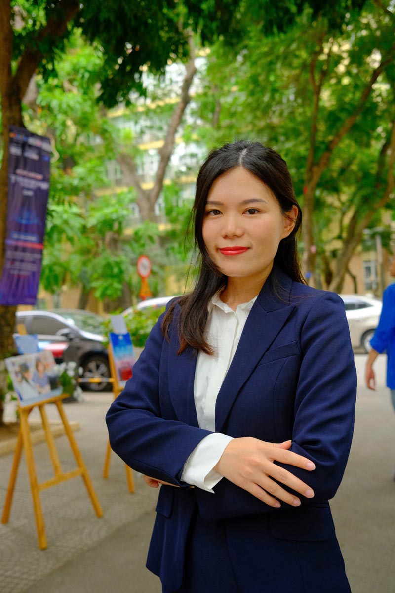 MSc. Truong Hoang Diep Huong - Institute of Banking Science Research, Banking Academy - points out 3 groups of necessary competencies. Photo: Character provided