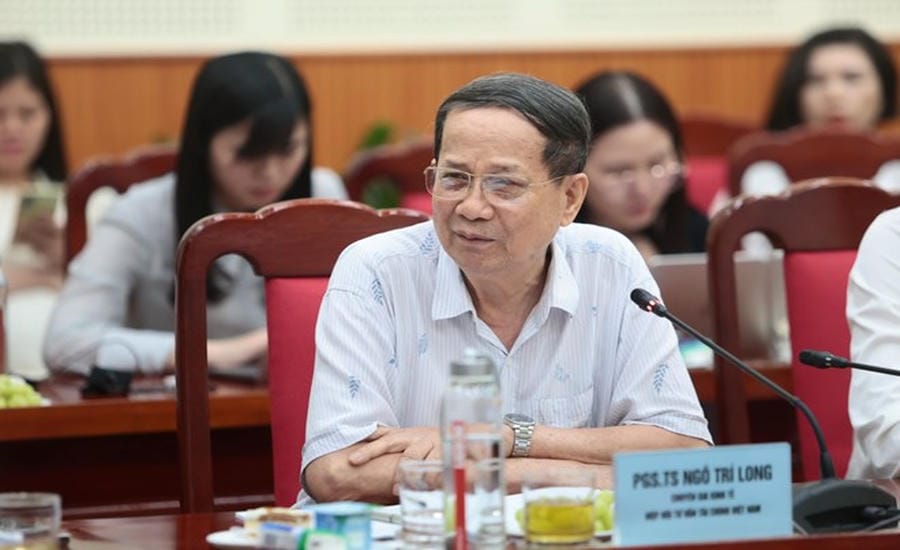 Assoc. Prof. Dr. Ngo Tri Long - Economic expert of the Vietnam Financial Consultants Association. Photo: Viet Anh