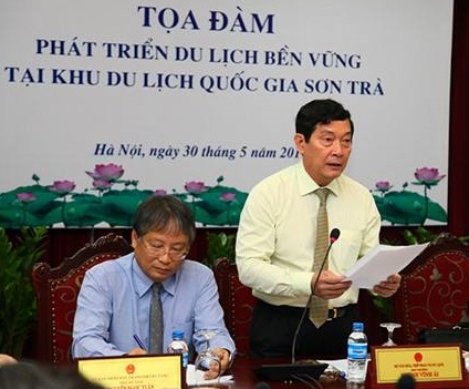 Thứ trưởng Huỳnh Vĩnh Ái phát biểu trong cuộc tọa đàm về phát triển du lịch Sơn Trà ngày 30.5. Ảnh: B.H