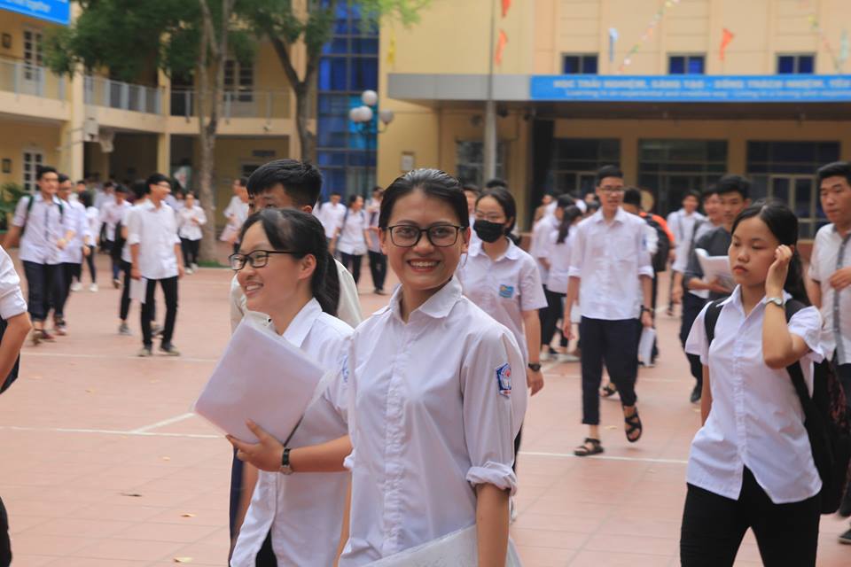 Thí sinh tham gia kỳ thi THPT quốc gia 2017. Ảnh: H.N