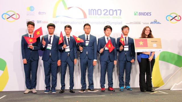 6 thí sinh đội tuyển quốc gia Việt Nam đều giành huy chương tại kỳ thi Olympic Toán học quốc tế 2017. Ảnh: Bộ GĐĐT