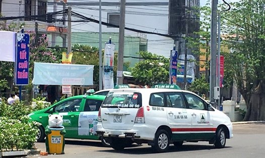 Cận cảnh một kiểu xe taxi của Mai Linh bị "khóa đuôi". (Ảnh: Taxi Mai Linh cung cấp)