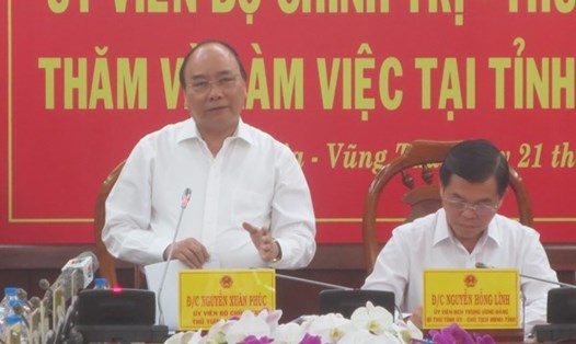 Thủ tướng Nguyễn Xuân Phúc trong buổi làm việc với tỉnh BR-VT. Ảnh: L.N