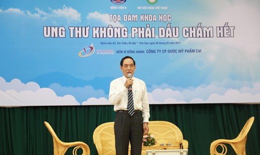 GS.TS Nguyễn Bá Đức - Nguyên Giám đốc Bệnh viện K Trung ương tại buổi tọa đàm. Ảnh P.N