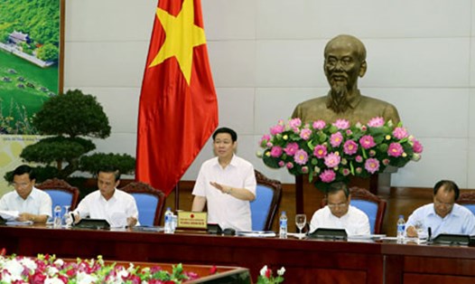 Phó Thủ tướng Vương Đình Huệ phát biểu tại Hội thảo. Ảnh VGP