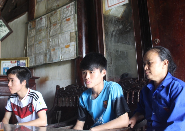 Bà Lý trải lòng về những khó khăn khi nuôi 2 cháu ăn học