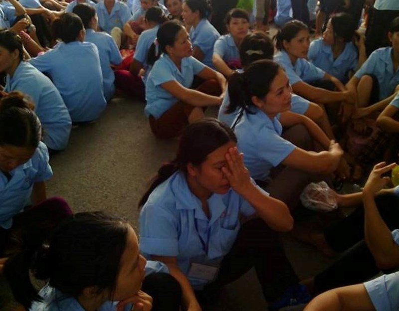 Cty TNHH JY Hà Nam: Canh bữa ăn trưa tại Cty có “mùi lạ”, gần 2.000 công nhân bỏ ăn