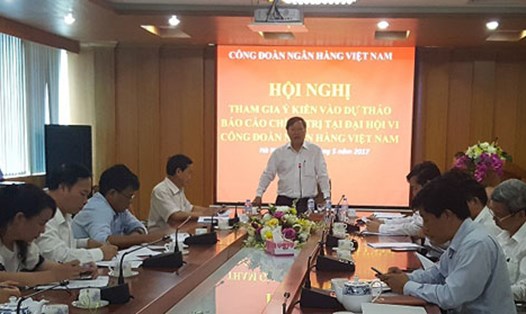 Phó Chủ tịch Thường trực CĐNHVN Nguyễn Văn Tân phát biểu tại hội nghị. (Ảnh: CĐNHVN)