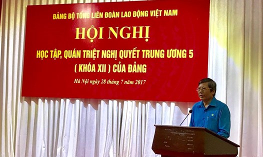 Phó Chủ tịch Thường trực Trần Thanh Hải phát biểu khai mạc hội nghị. Ảnh Đ.T
