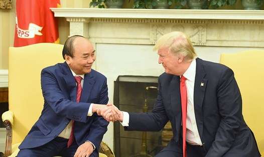 Thủ tướng Nguyễn Xuân Phúc và Tổng thống Hoa Kỳ Donald Trump trong cuộc hội đàm tại Nhà Trắng. Ảnh: VGP