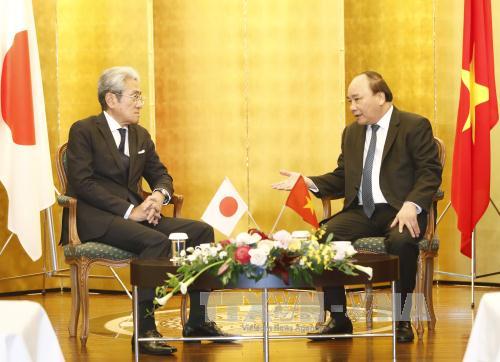 Thủ tướng Nguyễn Xuân Phúc tiếp ông Fumiya Kokubu, Tổng giám đốc Tập đoàn Marubeni. Ảnh: TTXVN