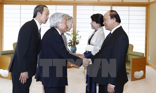 Thủ tướng Nguyễn Xuân Phúc và Phu nhân hội kiến Nhà vua Nhật Bản Akihito và Hoàng hậu Michiko. Ảnh: TTXVN