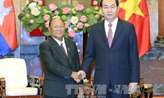 Chủ tịch Nước Trần Đại Quang tiếp Chủ tịch Quốc hội Campuchia Samdech Heng Samrin. Ảnh: TTXVN