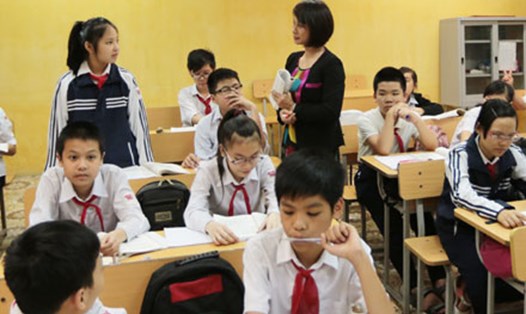 Giáo viên và học sinh Trường THCS An Dương (Hà Nội) trong một tiết học. Ảnh: HẢI NGUYỄN