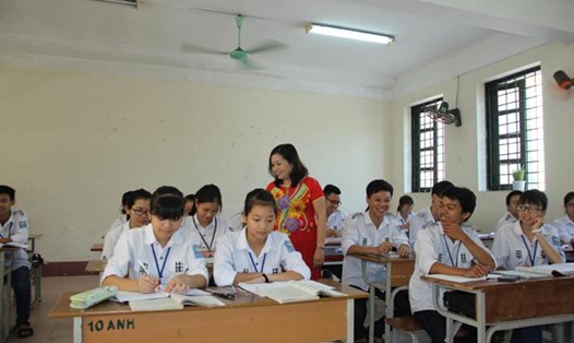 Cô giáo Nguyễn Thị Mai Phương trên lớp học