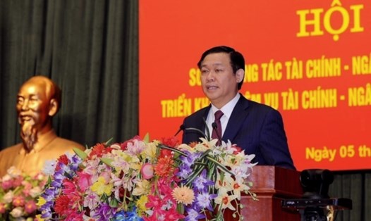 Phó Thủ tướng Vương Đình Huệ đã giao nhiệm vụ cho Bộ Tài chính phải phát triển thị trường chứng khoán  mạnh hơn