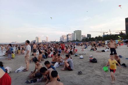 Năm 2017, Đà Nẵng tăng trưởng du lịch cao khiến hạ tầng không đáp ứng kịp. Ảnh: Bảo Trung