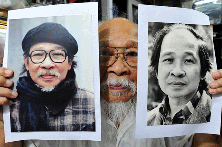 Ông, 85 tuổi - tháng 7.2017 và ông của 55 năm trước và 30 năm trước. 