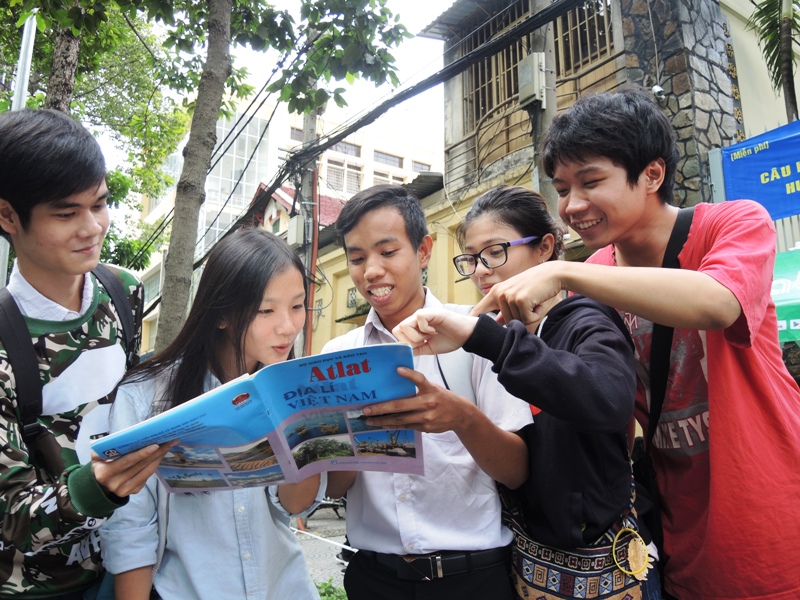 Thí sinh tham dự kì thi THPT Quốc gia tại TPHCM (ảnh K.Q)