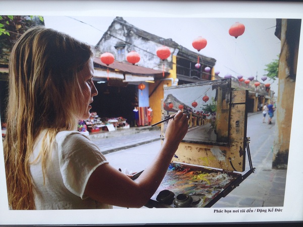 Một tác phẩm được trưng bày tại sự kiện.