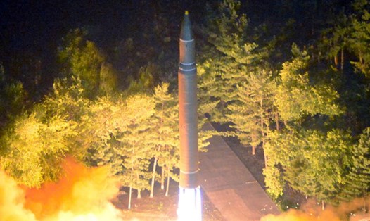 Báo cáo mới nhất của tình báo Mỹ nói rằng, Triều Tiên đã thành công trong việc thu nhỏ đầu đạn hạt nhân.