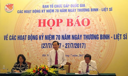 Bộ trưởng Bộ LĐ-TB&XH Đào Ngọc Dung phát biểu tại Họp báo công bố các hoạt động kỷ niệm 70 năm Ngày thương binh liệt sĩ.