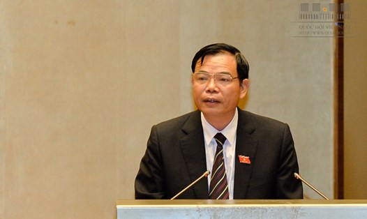 Bộ trưởng Nguyễn Xuân Cường thừa nhận các cuộc khủng hoảng thừa trong ngành nông nghiệp là do lỗi của Bộ NNPTNT.