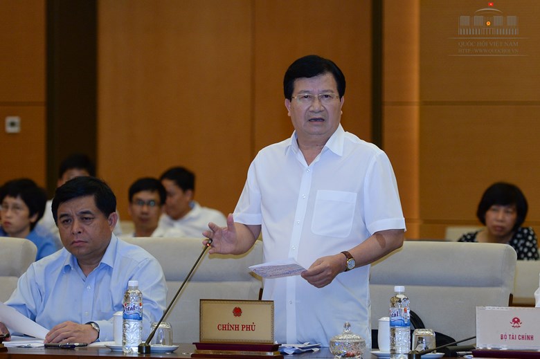 Phó Thủ tướng Trịnh Đình Dũng cho rằng ngành nông nghiệp phải liên kết "5 nhà". Ảnh: QH