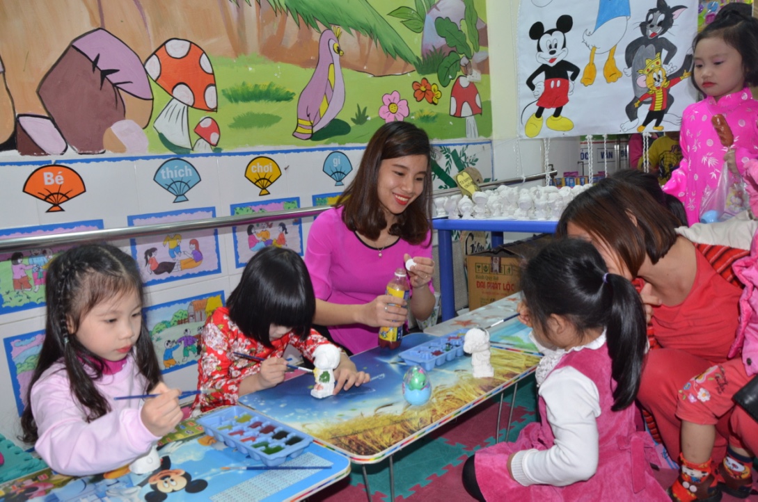 Hà Nội đồng loạt tăng học phí trường công (Ảnh: HN)