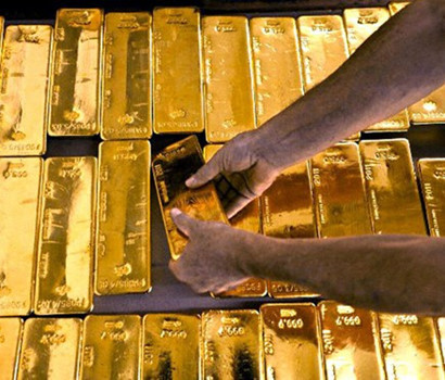 Giá vàng SJC trong nước sáng nay nhích nhẹ lên 20 nghìn đồng/lượng ở cả hai chiều mua vào và bán ra. Ảnh PV