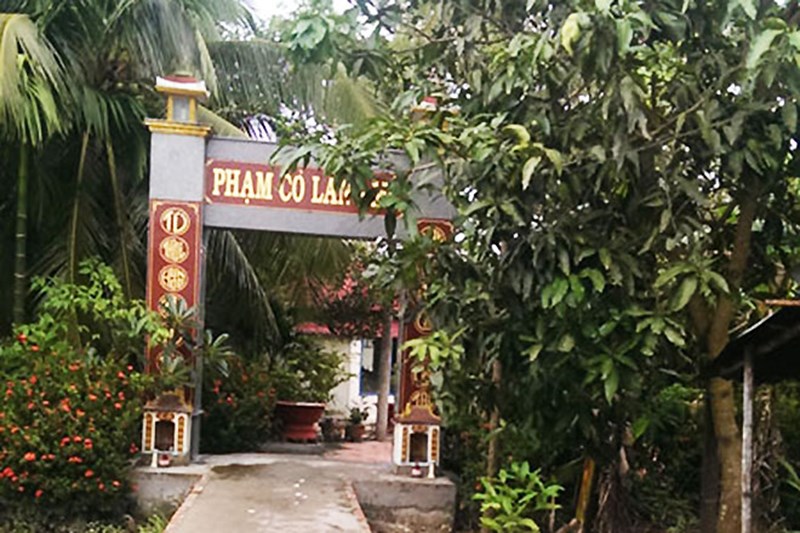 Đọc truyện Xuyên Không Làm Vợ Cô Hai