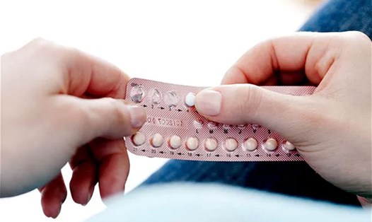 Thuốc tránh thai hàng ngày an toàn hơn thuốc tránh thai khẩn cấp. Ảnh: Telegraph.