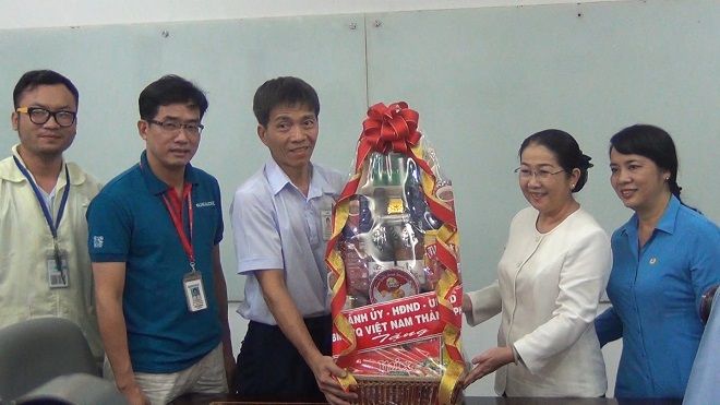 Nhiều hoạt động ý nghĩa dành cho công nhân trong ngày khai mạc hưởng ứng "Tháng công nhân" 2017