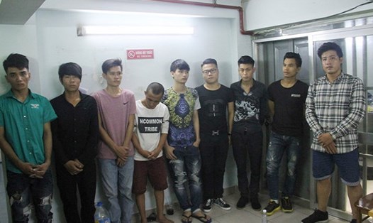 Khẩn cấp đưa nhóm hỗn chiến ở trung tâm Sài Gòn đi cai nghiện