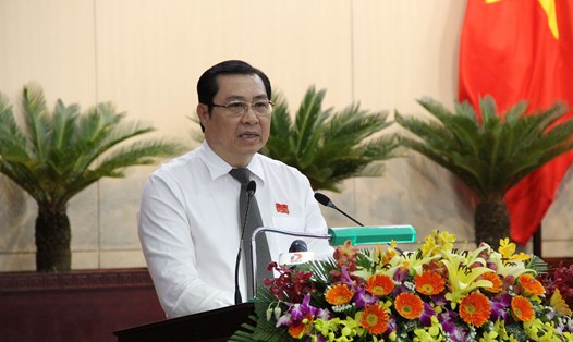 Ông Huỳnh Đức Thơ, Chủ tịc UBND TP. Đà Nẵng mong muốn các cử tri và đại biểu tin tưởng vào việc chính quyền thành phố sẽ giải quyết vấn đề Sơn Trà. Ảnh: TT