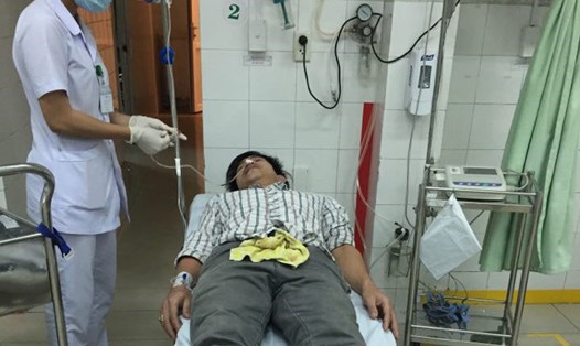 Một trong 3 bệnh nhân nhập viện do ngộ độc cá nóc tại Đà Nẵng. Ảnh: TT