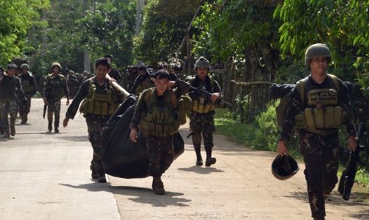 Quân đội Philippines đã gặp nhiều thương vong khi đấu tranh với Abu Sayyaf.