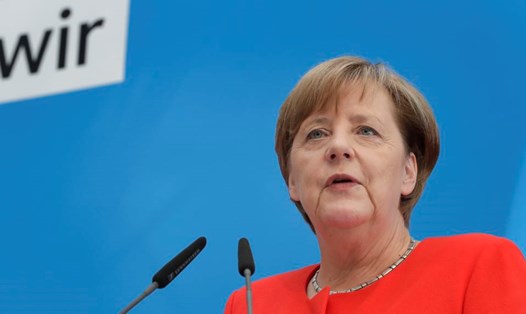 Thủ tướng Đức Angela Merkel phát biểu trong một cuộc họp báo ở Berlin ngày 3.7.2017. Ảnh: AP