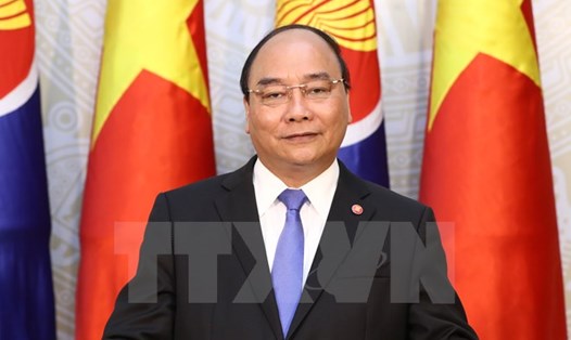 Thủ tướng Chính phủ Nguyễn Xuân Phúc phát biểu chào mừng nhân kỷ niệm 50 năm Ngày hình thành và phát triển ASEAN. Ảnh: TTXVN
