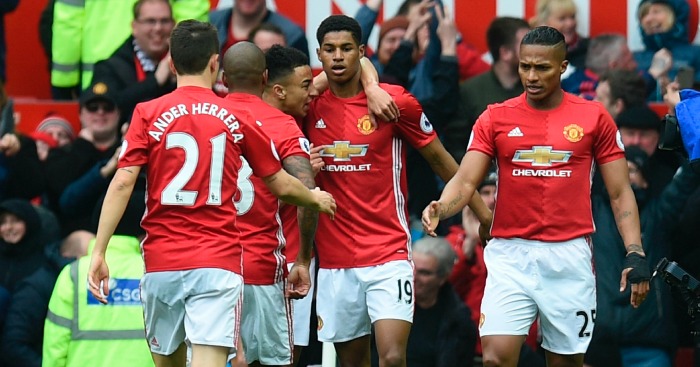 MU nổi sung đè bẹp Chelsea 2 - 0