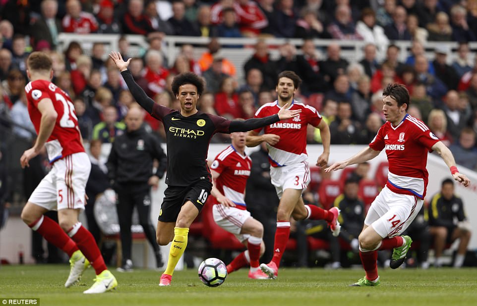 Man City nhọc nhằn cầm hòa Middlesbrough 2 - 2