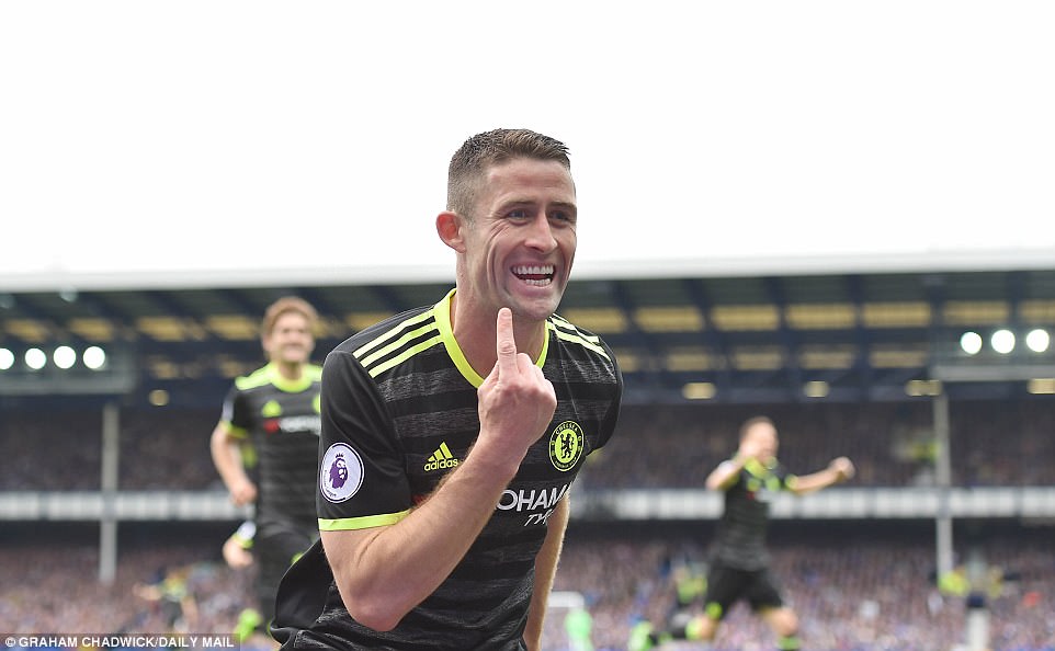 Chelsea có chiến thắng 3 sao trên sân của Everton