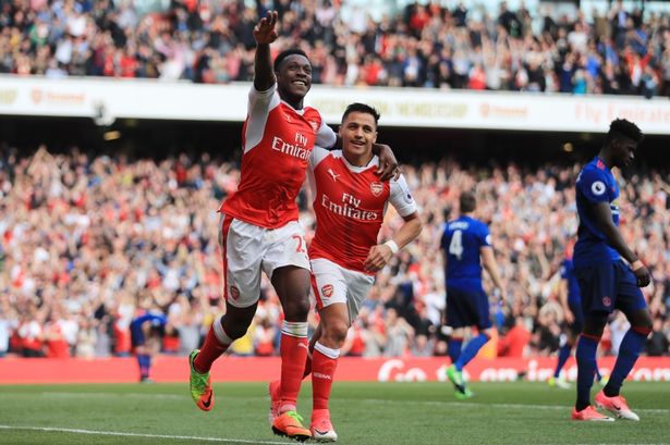 Arsenal thắng MU 2 - 0, Wenger cuối cùng cũng biết thắng Mourinho