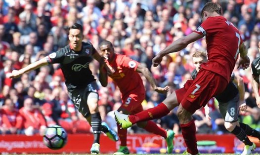 Hòa đáng tiếc Southampton 0 - 0, Liverpool mở đường vào top 4 cho MU và Arsenal