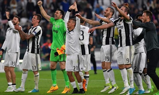  Thắng Lazio 2 - 0, Juventus đoạt cúp QG Italy mùa thứ 3 liên tiếp