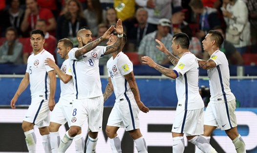 Chile có chiến thắng nghẹt thở 2 - 0 trước Cameroon