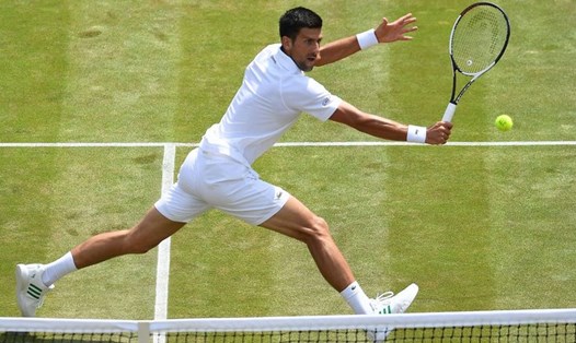 Djokovic có chiến thắng áp đảo 3 - 0 trước Pavlasek ở Vòng 2 Wimbledon