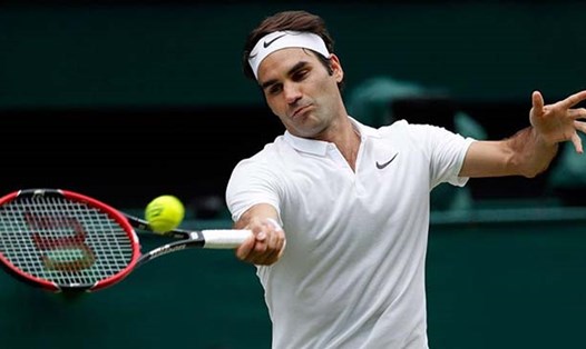 Federer tiếp tục phong độ ấn tượng khi lội ngược dòng ngoạn mục 2 - 1 trước Ferrer