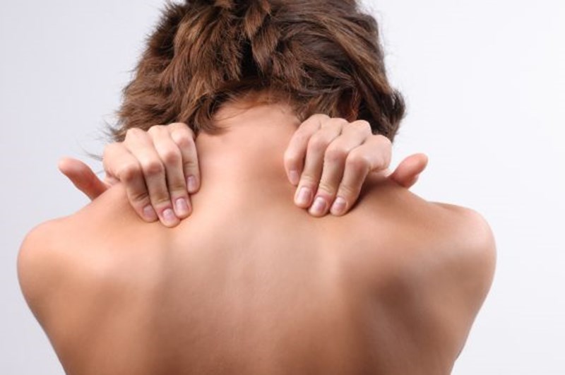 Cách xoa bóp đau mỏi vai gáy ảnh hưởng như thế nào đến sự thư giãn và giảm căng thẳng?
