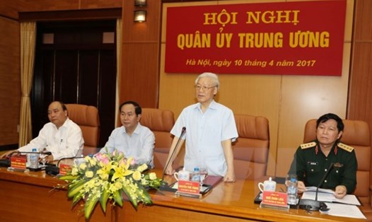 Tổng Bí thư Nguyễn Phú Trọng, Bí thư Quân ủy Trung ương phát biểu tại Hội nghị. (Ảnh: TTXVN)